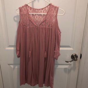 HEARTLOOM NWOT dusty rose cold shoulder dress